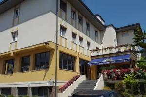 Lake Garda Hostel, Salo