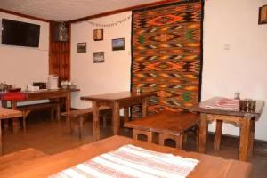 Fayniy Motel, Tatariv