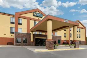 Quality Inn & Suites Lenexa Kansas City, Overland Park