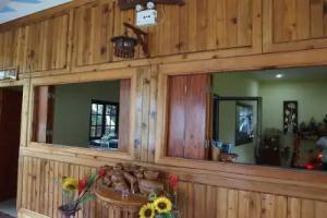 Palm Point Village, Ban Khlong Mae Nam