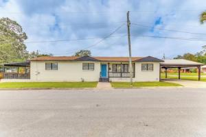 Pensacola Home w/ Covered Patio: 1 Mi to Downtown! Apartments, Pensacola