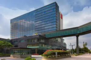 Sheraton Grand Bangalore Hotel at Brigade Gateway, Bengaluru