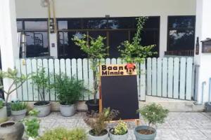 Baan Minnie, Samet Island
