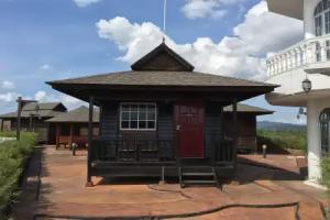 Landcons Hotel, Pantai Tengah