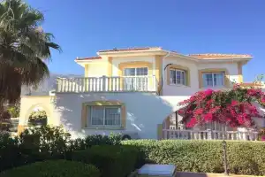 Villa Greenhill by Amy Villas, Kyrenia