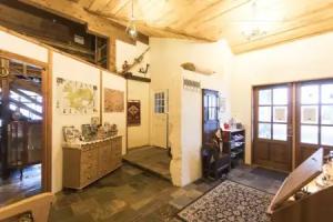 Raven's Bed, Keflavik