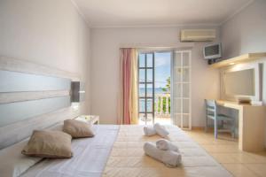 Agoulos Beach Hotel, Argasi