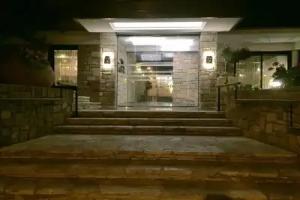 Dionysos Central, Paphos