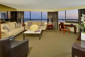 The Westin Harbour Castle, Hotel, Toronto