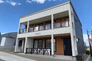 Diamond Dust Apartments, Furano