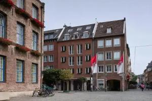 El Rancho Cottage, Dusseldorf