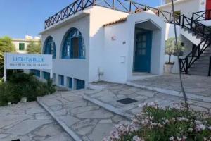 Light & Blue Marelia Apartments, Protaras