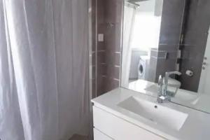Royal Aparatment on the Sea , Blvd Nitza 34 Hotel, Netanya