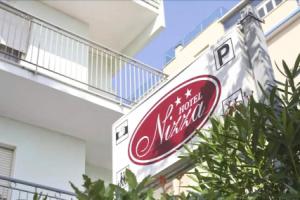 Hotel B&B Nizza Riccione, Riccione