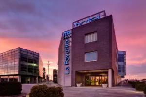 La Favorita Hotel, Mantua