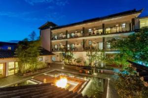 Da Li Shuang Lang Yi Shui Yun Ju Ke Zhan Hotel