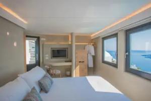 Chic Hotel Santorini, Firostefani