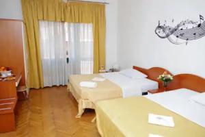 B&B Music, Milan