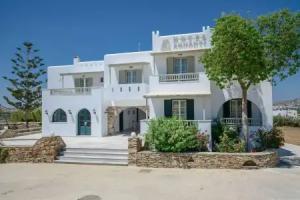 Agnanti Hotel, Adamas