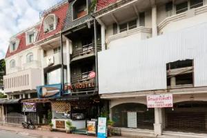 Box Hostel N Cafe, Chiang Mai City