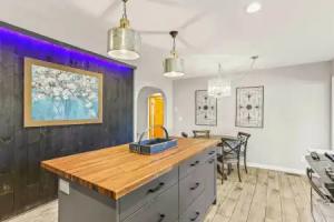 Spacious Family Home w/ Garage Game Room & Office!, Boise