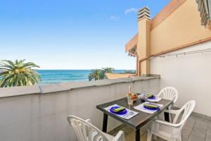 Paolo & Elisa - Sea Front Apartments, Ceriale