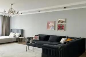 Apartments on Vladimir Radostovets street 343 block 8, Almaty