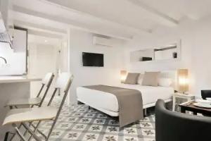 Uma Suites Sagrada Familia, Barcelona