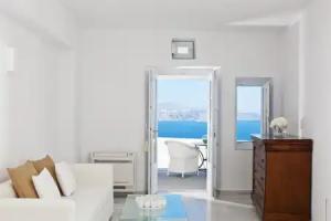 Canaves Ena, Oia