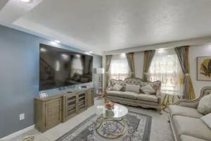 Family-friendly Home w/ Fenced Yard Tourist base, Indianapolis