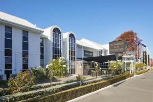 Pavilions Hotel, Christchurch