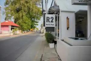 R2 Bed and Pool Kanchanaburi Hotel, Kanchanaburi City