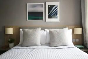 Inhabit Hotel, London