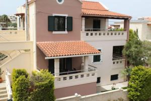 Villa Anthion, Almirida