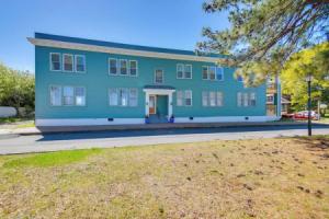 Modern Portsmouth Apartment: Walk to Ferry, Norfolk