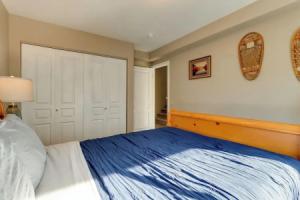 Accommodating Abode < 1 Mi to Jewel Lake Apartments, Anchorage