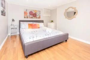 Cozy 1BR Apartment With a King Bed Near Downtown, Ottawa