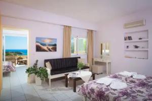 Sunday Life, Agia Pelagia