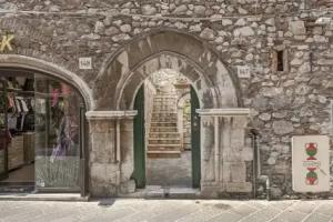 Relais 147, Taormina