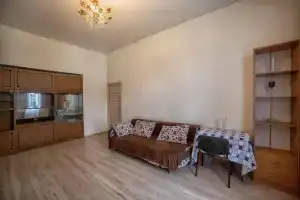 Apartments on Bolshaya Sovetskaya street 18/18, Smolensk