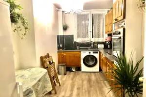 Private room 20 minutes from Eiffel Tower, Orly