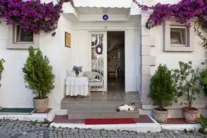 Moshinos Otel, Ayvalik