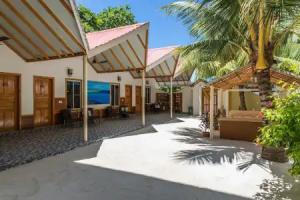 Relax Residence , Thoddoo
