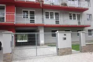 Lia Apartman, Gyor