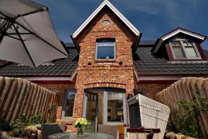 Beach-House-Two, Westerland