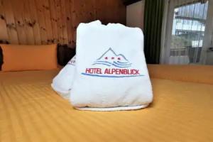 Hotel Alpenblick-Leukerbad-Therme, Leukerbad