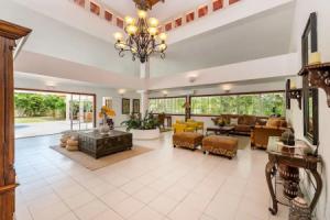 Casa de Campo Villa for Rent in Caribbean Style - With Pool Jacuzzi and Volleyball net, La Romana