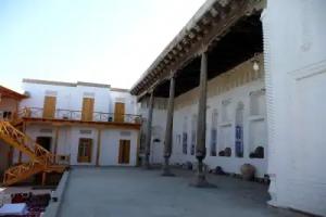 Hovli Poyon Hotel, Bukhara