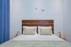 Santorini Facile Fir Rooms, Firostefani