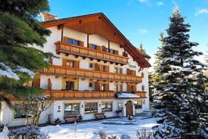 Hotel Resa Blancia, Marebbe